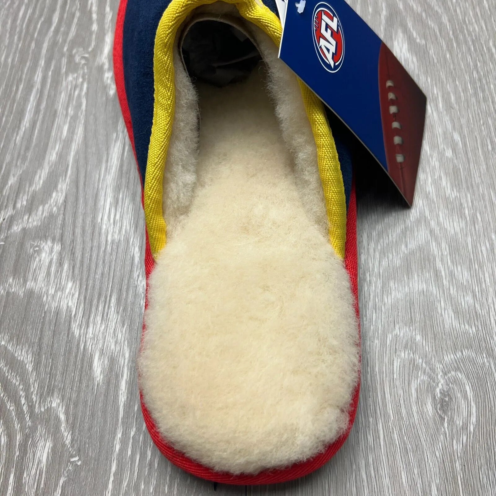 AFL Team Kicks Adelaide Crows Merino Wool Slippers Size US W 10.5 / M 9.5