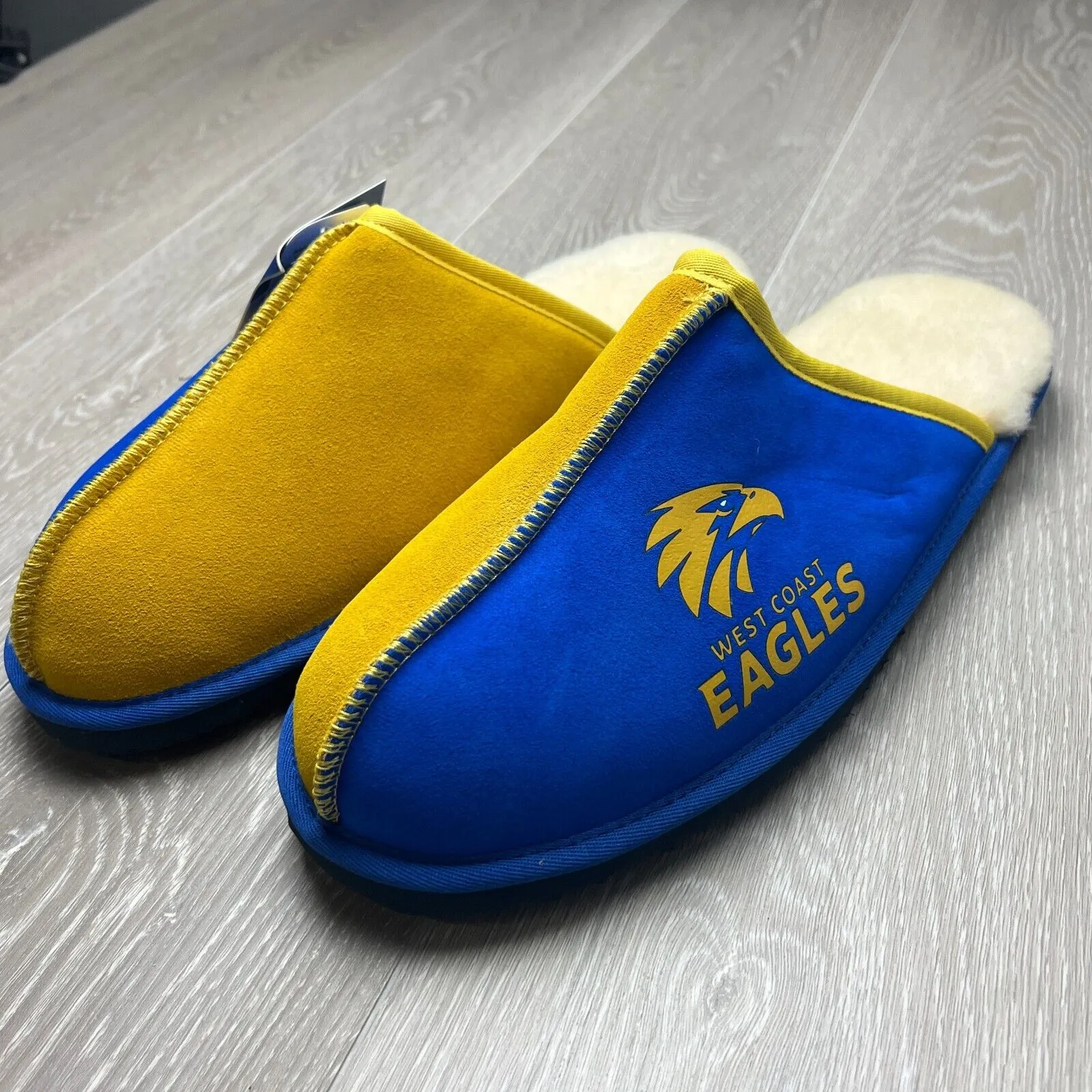 AFL Team Kicks West Coast Eagles Merino Wool Slippers Size US W 15 / M 14