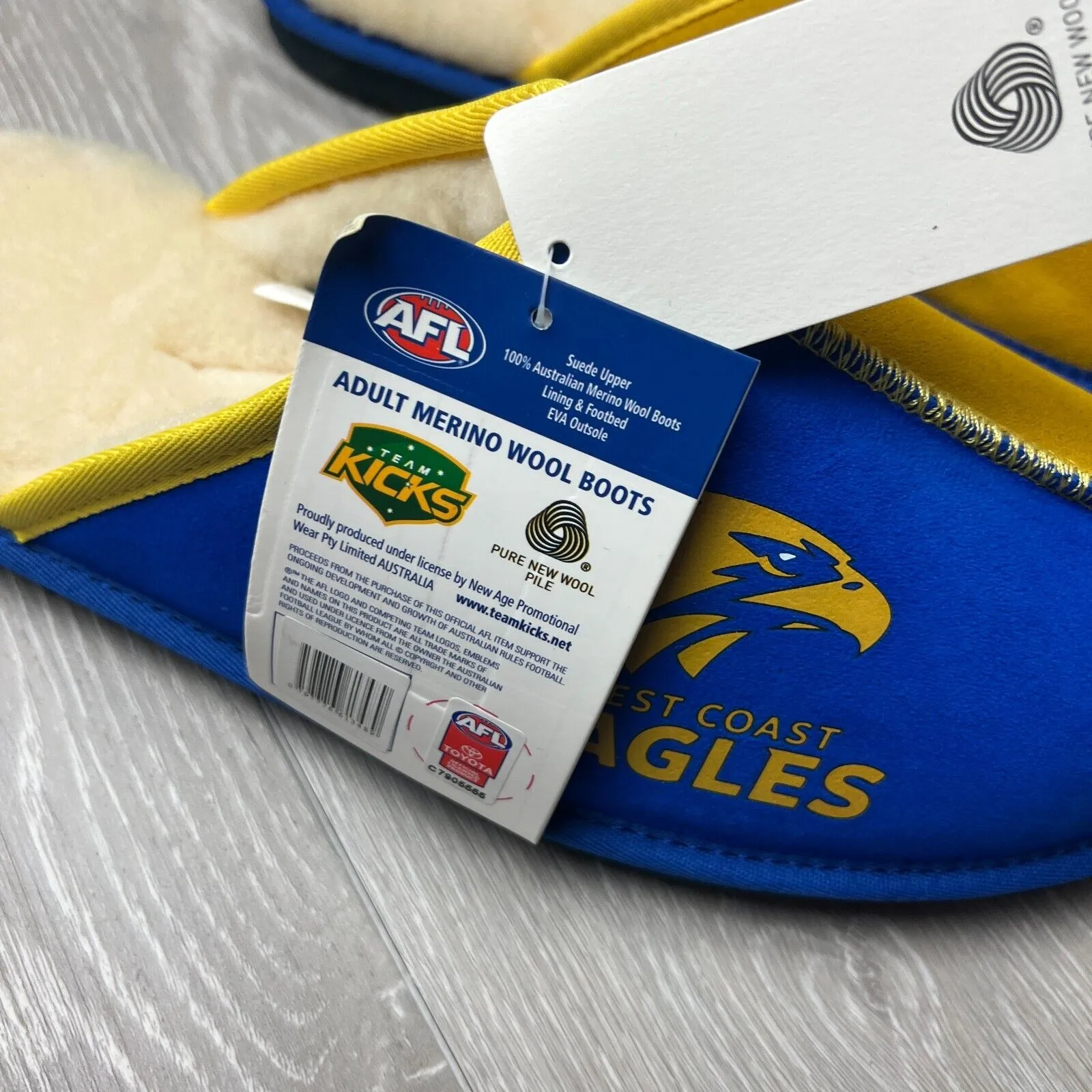 AFL Team Kicks West Coast Eagles Merino Wool Slippers Size US W 15 / M 14