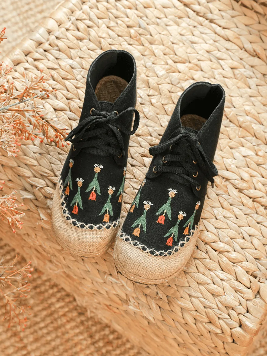 Black Retro Embroidered Linen Sneaker