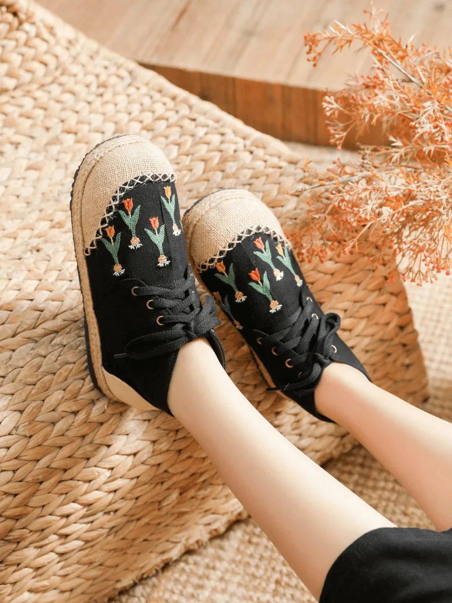Black Retro Embroidered Linen Sneaker