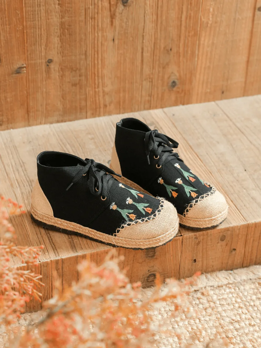 Black Retro Embroidered Linen Sneaker