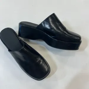 Casual Shoes Womens 7