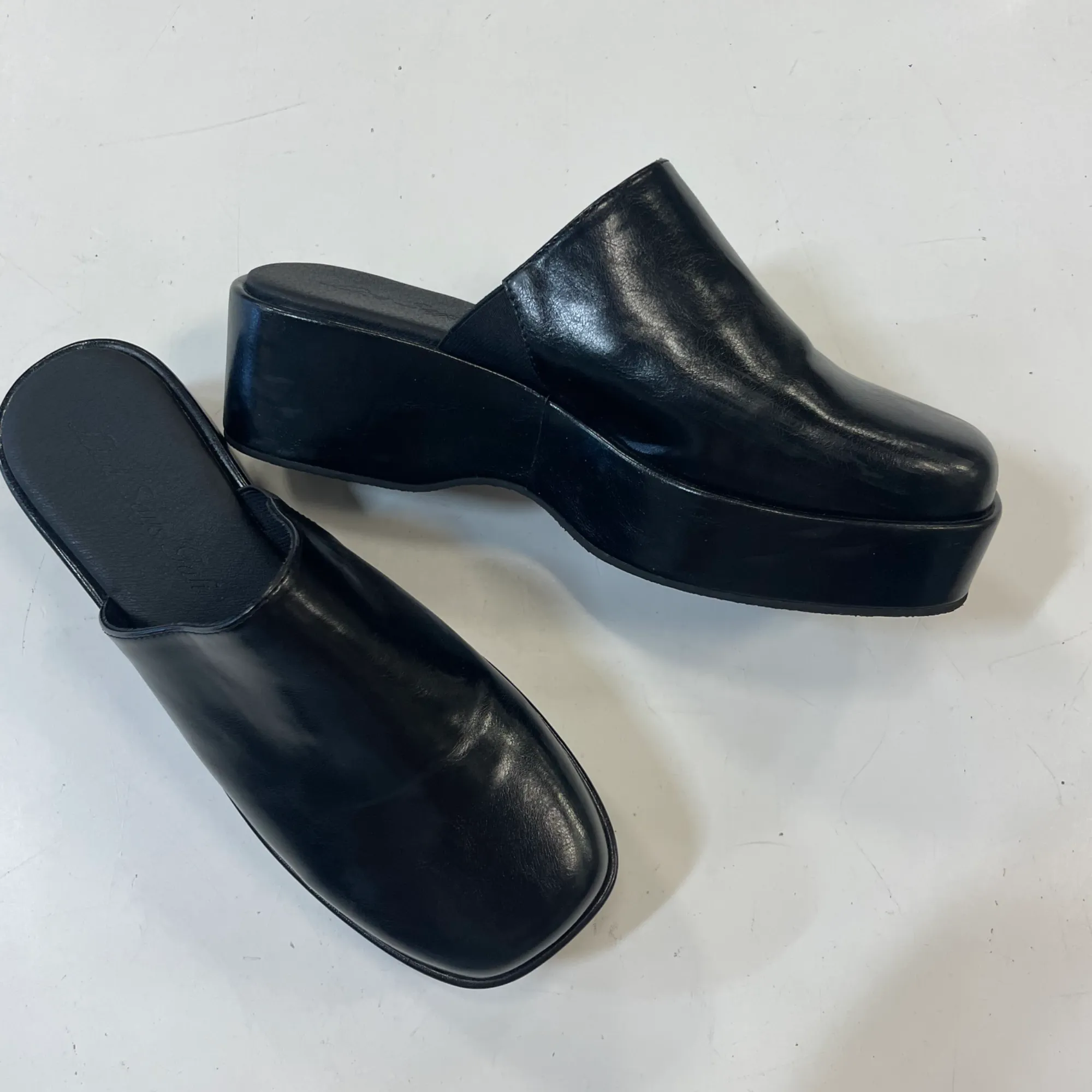 Casual Shoes Womens 7