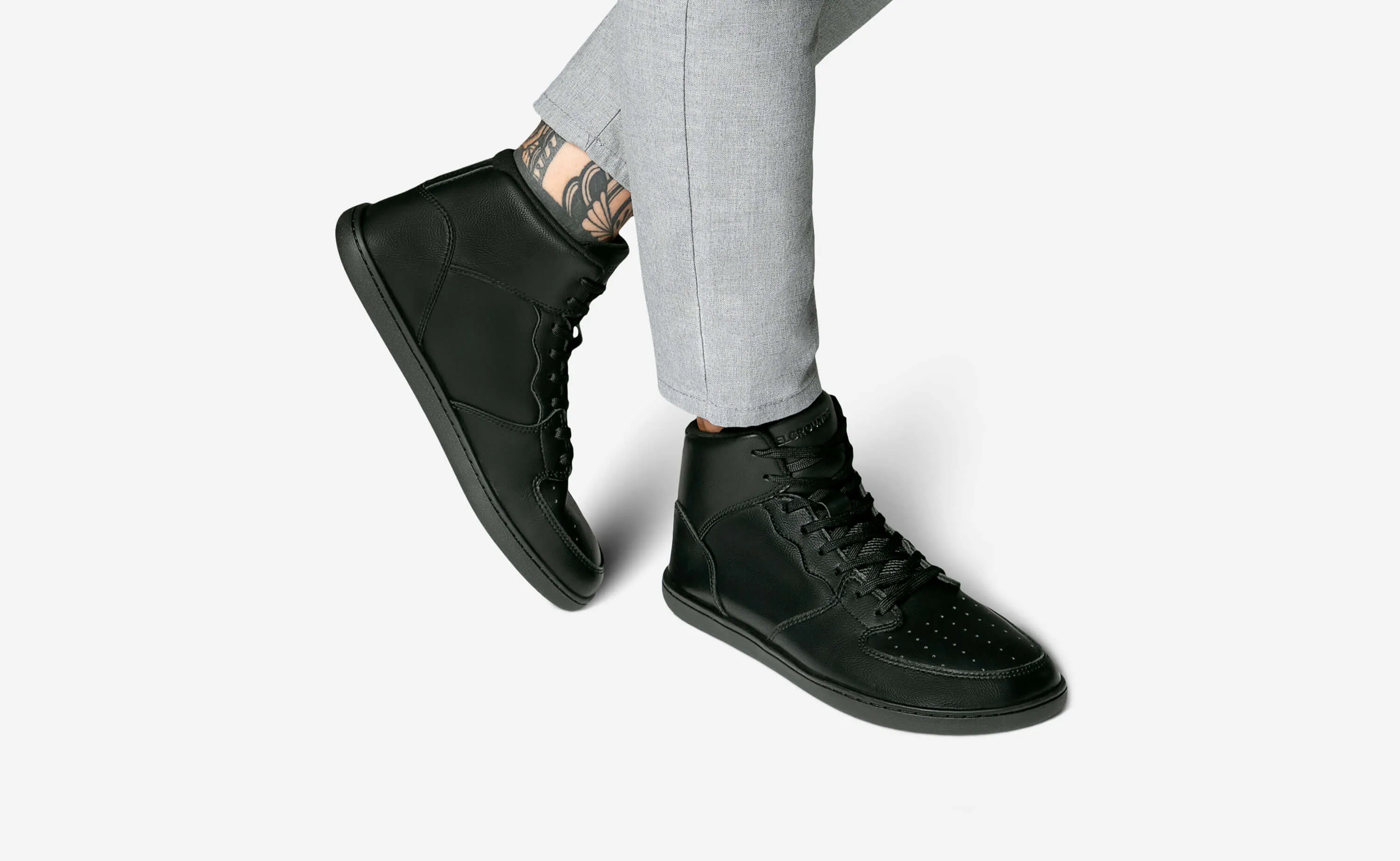 Courtside Mid - All Black
