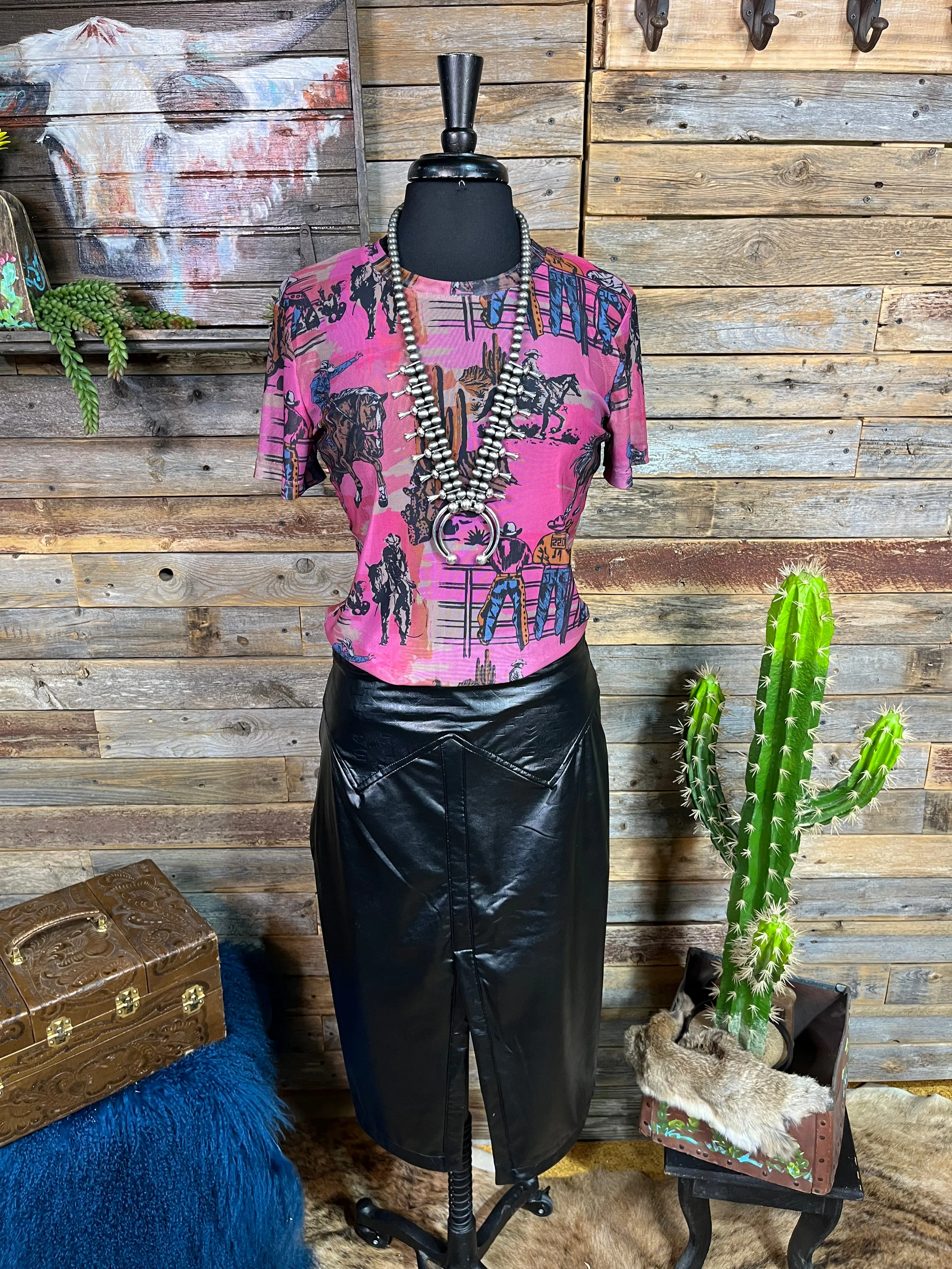 Cowboy Fuchsia Mesh