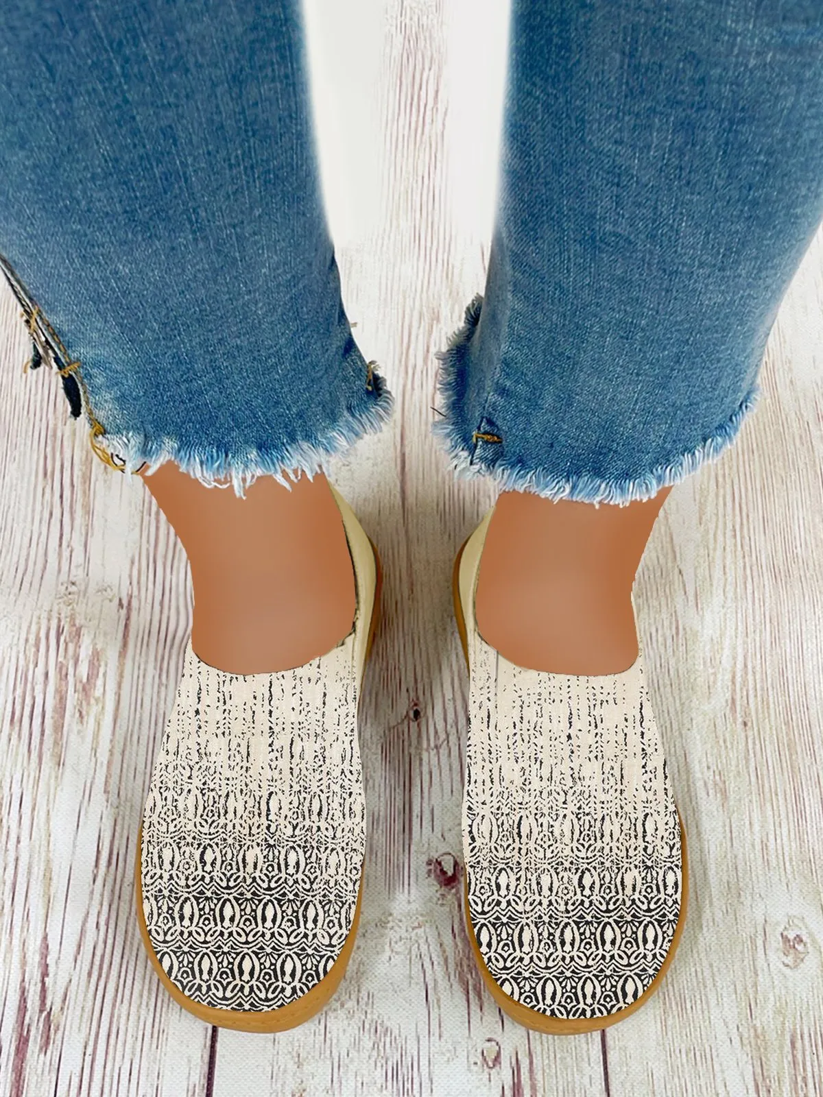 Ethnic Print Lightweight Soft Sole Breathable Flat Canvas Casual Shoes