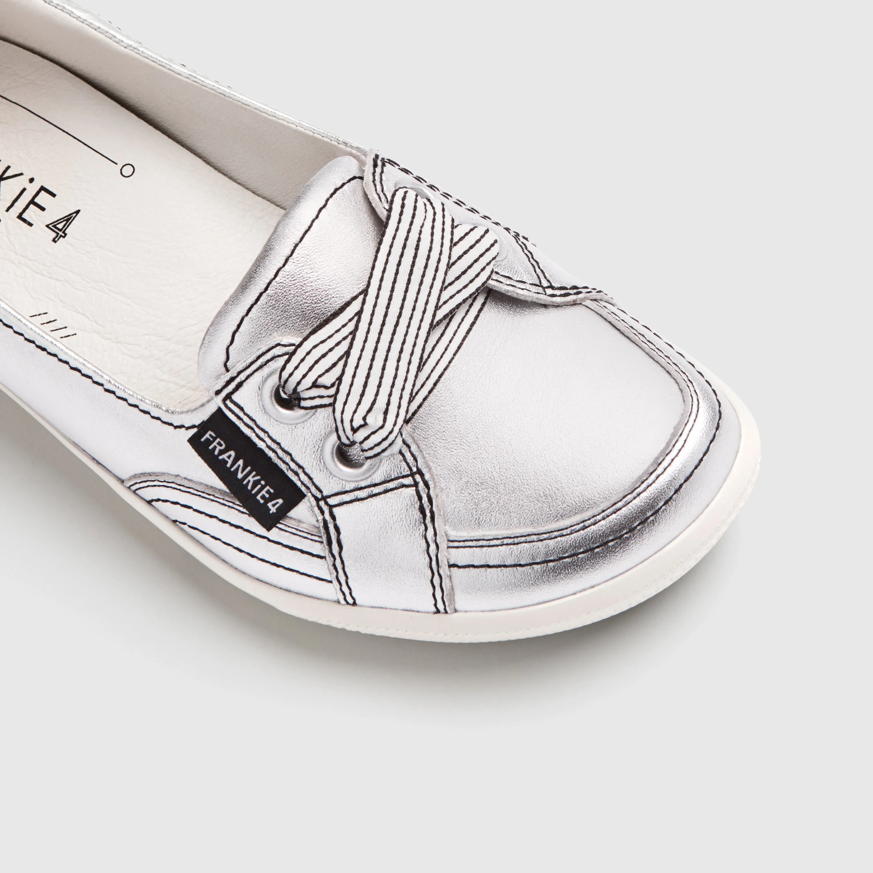 Frankie4 Sophie III Casual Flat - Silver Star