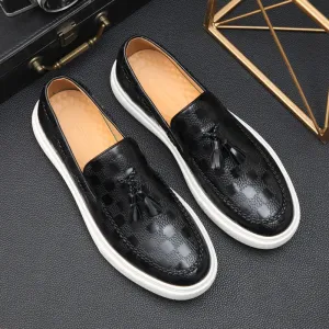 Gerald – Men’s Retro Leather Loafers with Tassels
