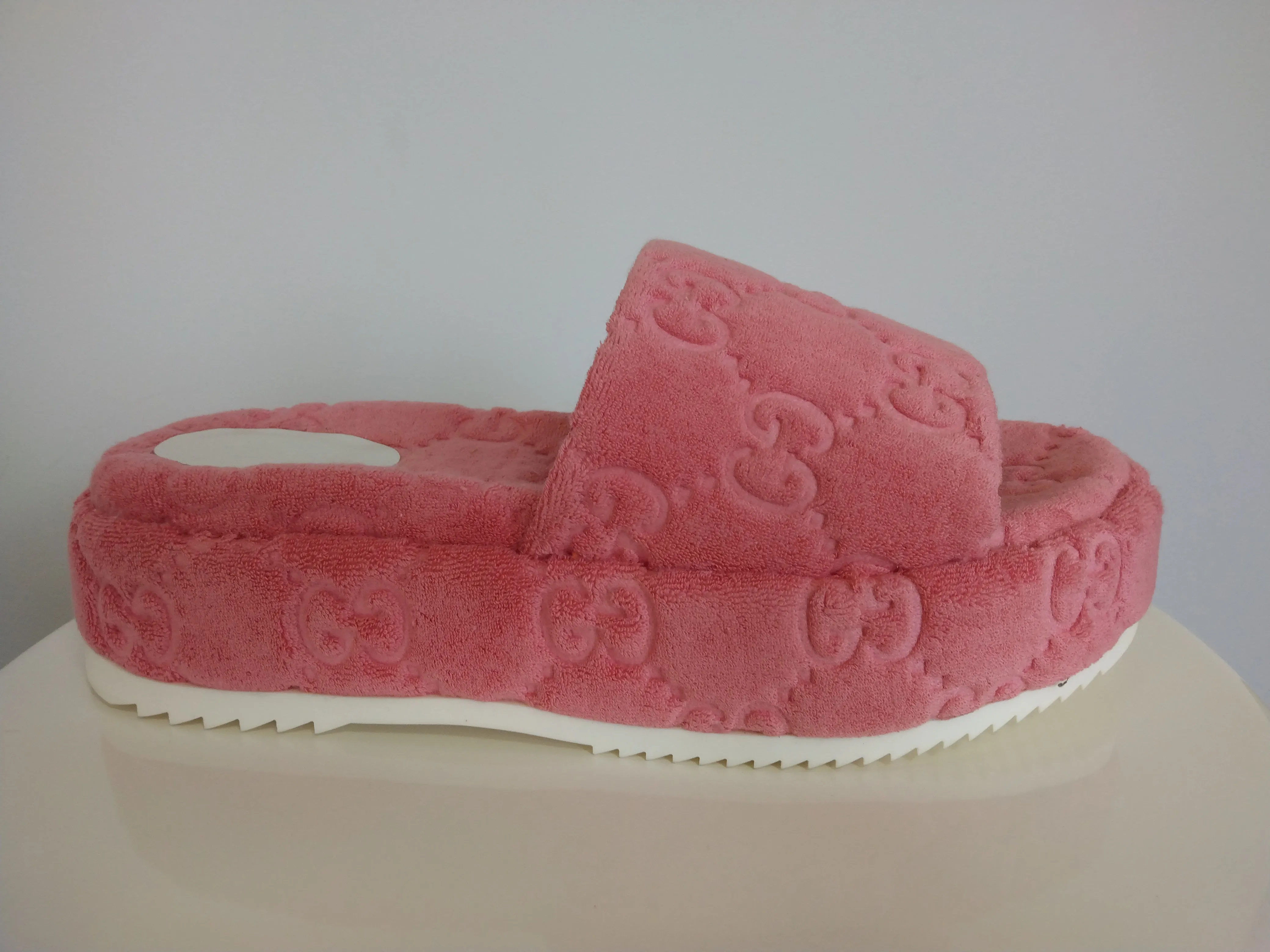 Gucci Wild Rose Fabric GG Platform Slide Sandals