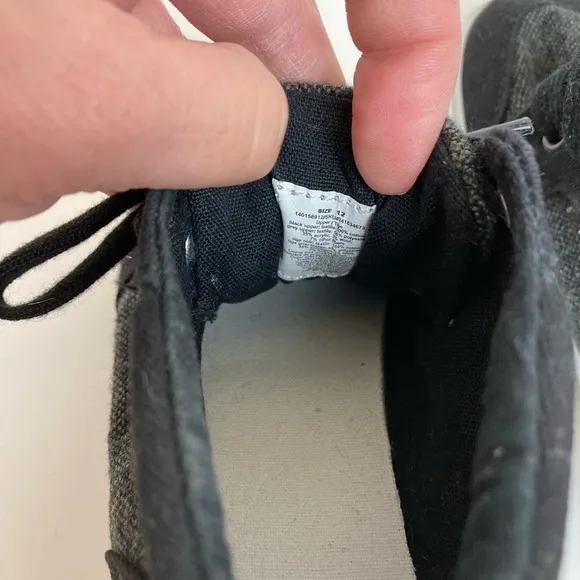 🌸Gymboree New Black &amp; Gray Lace Up Hightop Sneaker Shoes
