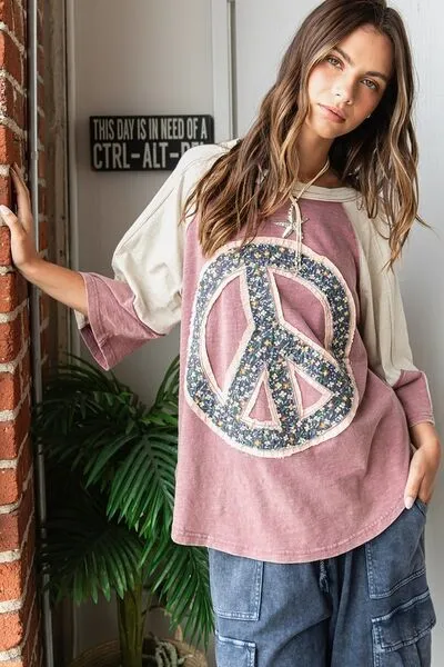 Hazel Blues® |  Mittoshop Peace Sign Patch Mineral Washed T-Shirt