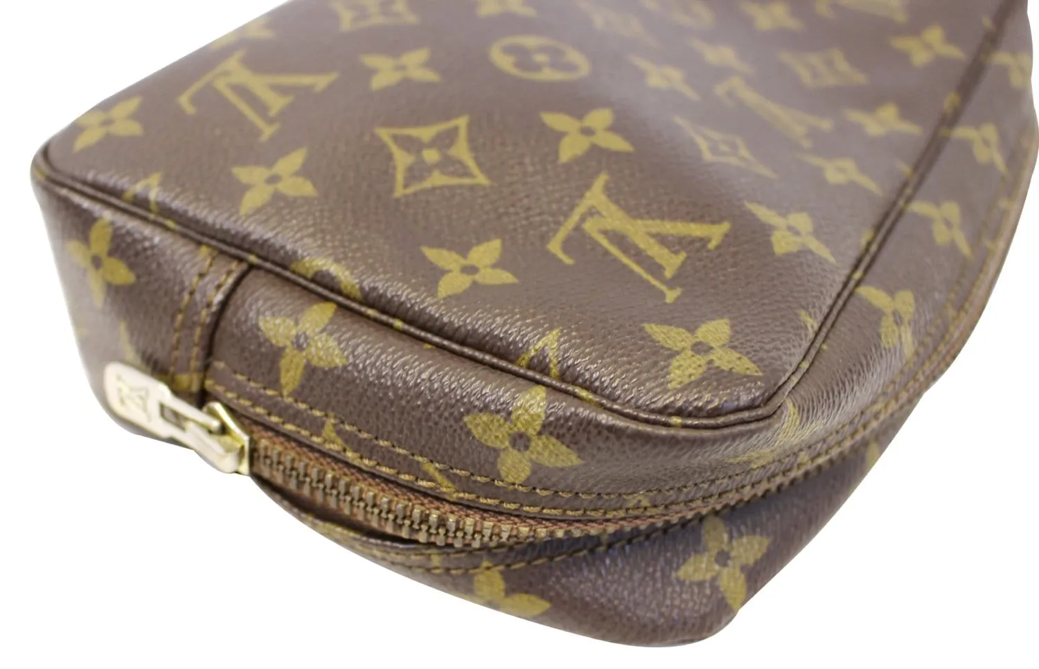 LOUIS VUITTON Monogram Canvas Trousse Toilette 23 Pouch