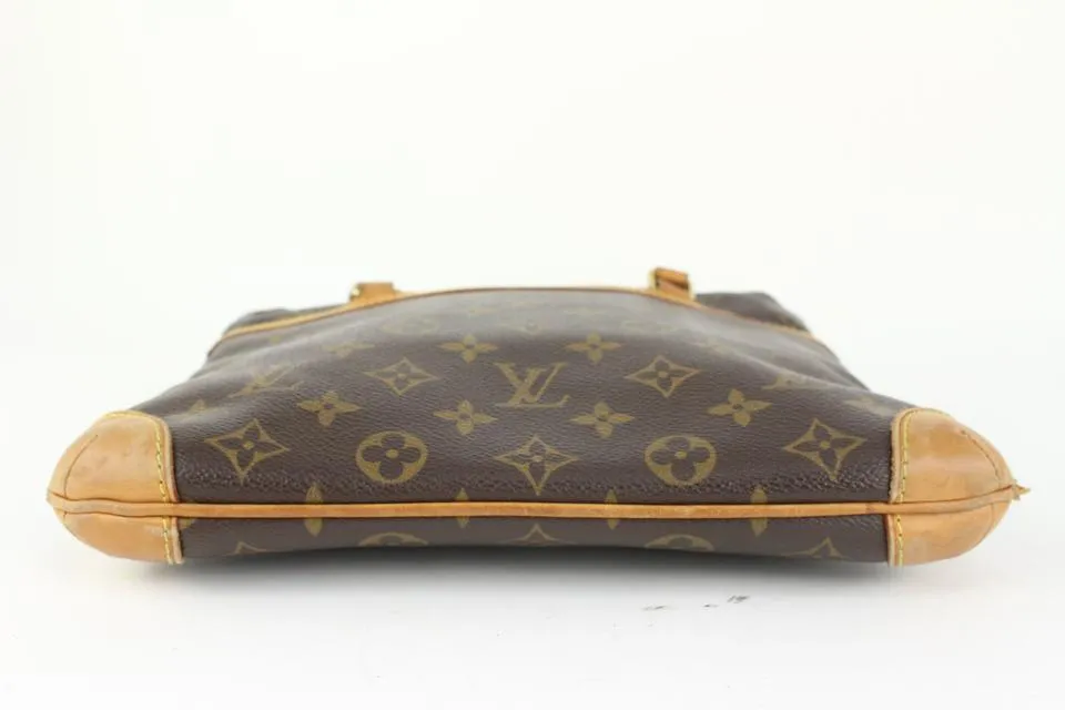 Louis Vuitton Monogram Coussin GM Flat Shoulder bag 98lv50