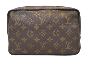 LOUIS VUITTON Monogram Trousse Toilette 23 Pouch