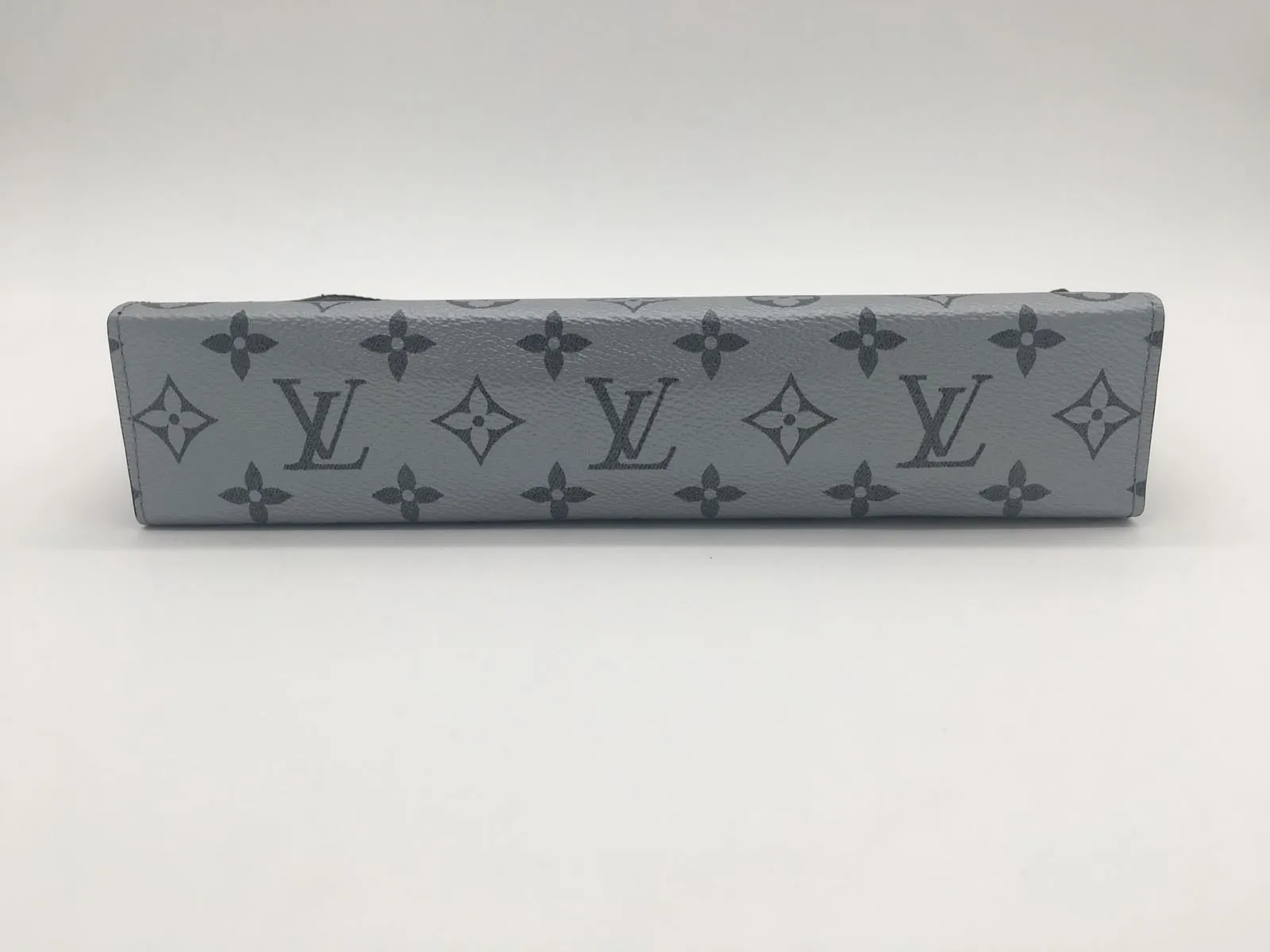 Louis Vuitton | Pochette Voyage MM | M63039