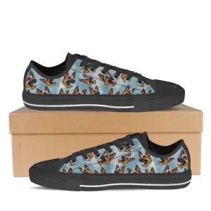 Loyal Shephards Womens Shoe (Black)