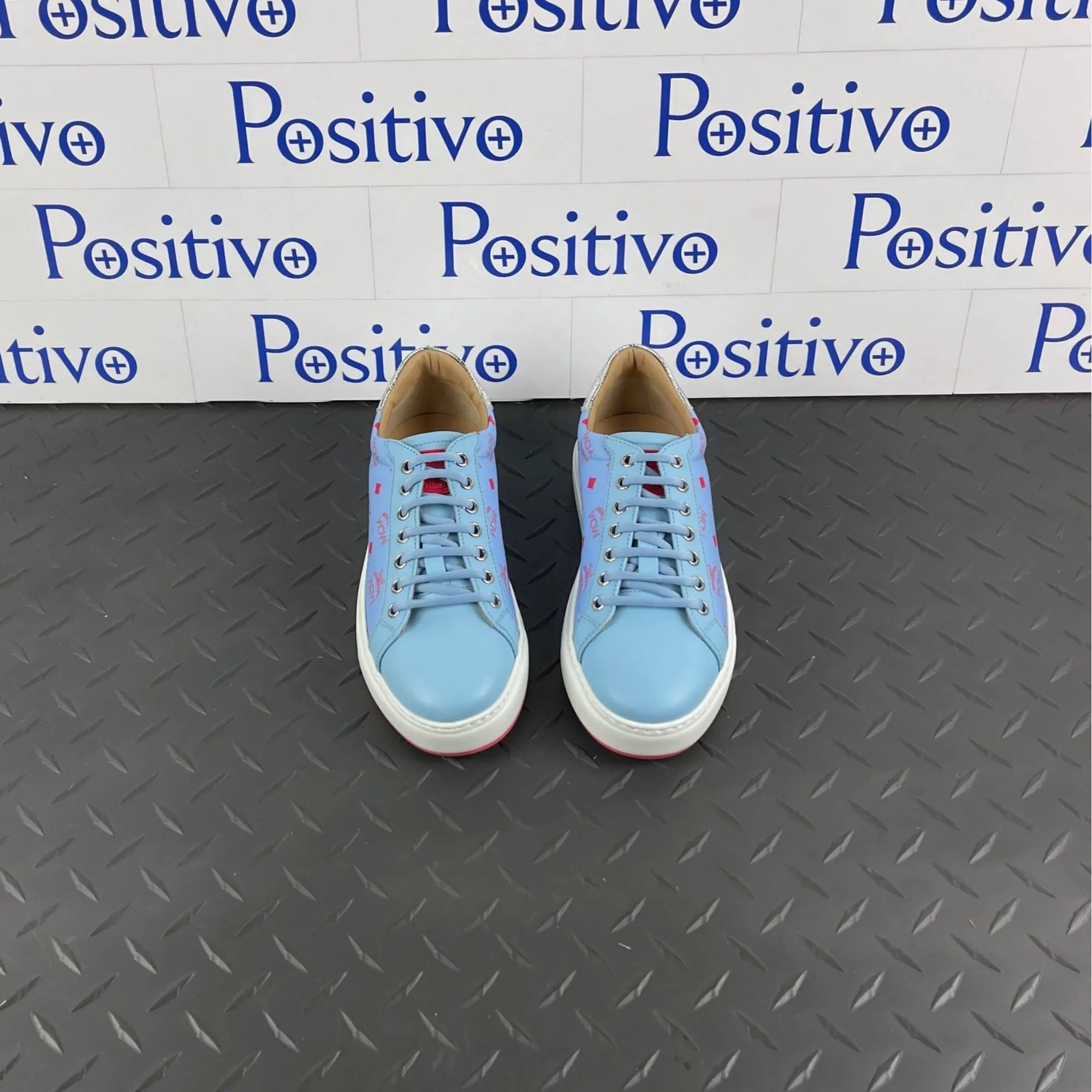 MCM Womens Blue Bell Leather Low Top Sneakers