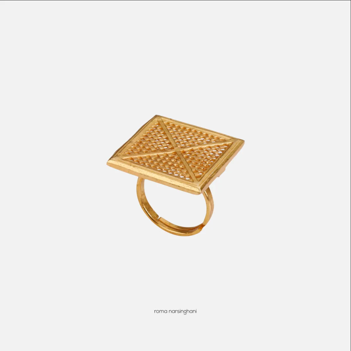 Mesh Ring In Gold