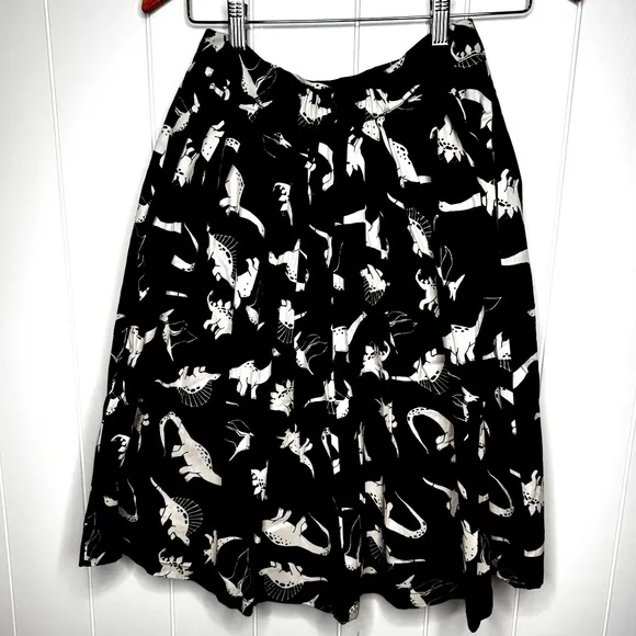 Modcloth Skirt S Black Dinosaur Print Novelty Pockets Flare Teacher Academia