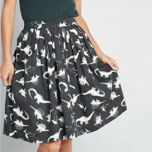 Modcloth Skirt S Black Dinosaur Print Novelty Pockets Flare Teacher Academia