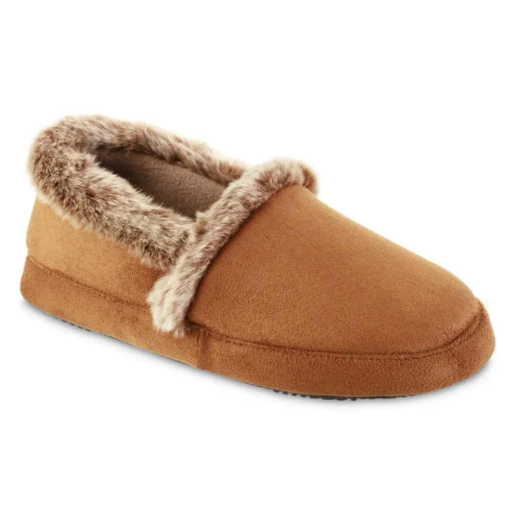 New with tags! Isotoner Women's Recycled Microsuede A Line Memory Foam Slippers in Cognac, Sz MD 6.5-7.5