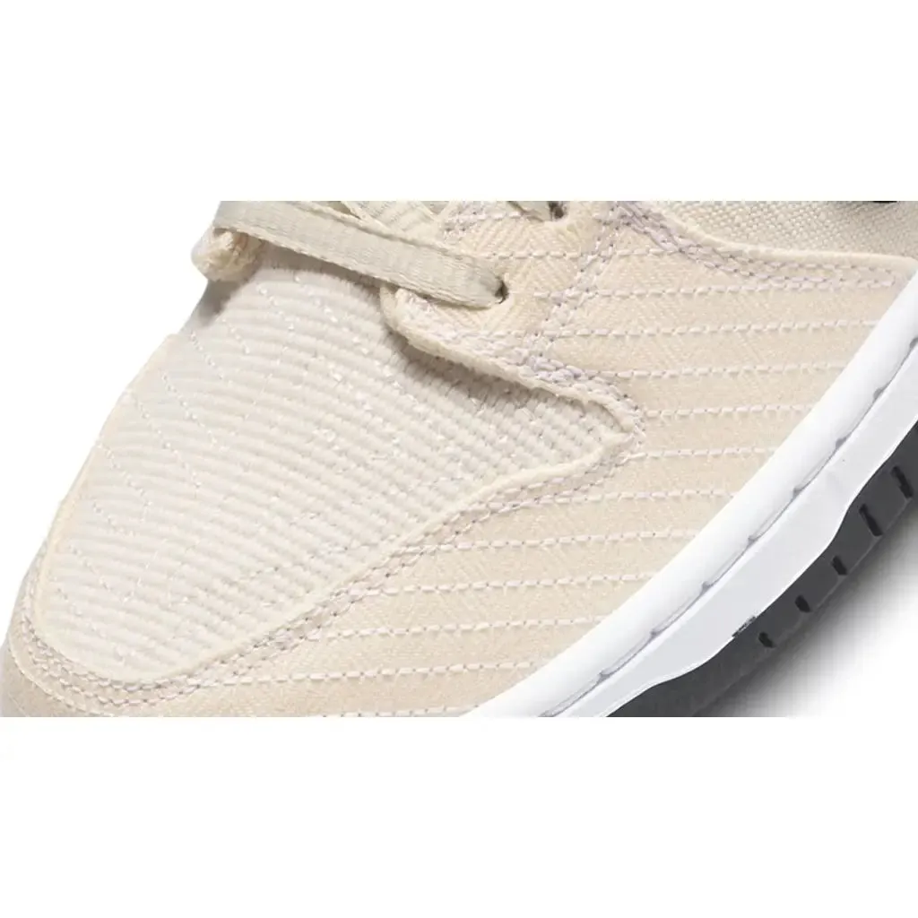 Nike SB Dunk Low 'Albino & Preto'
