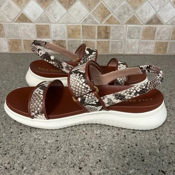 NWOB Cole Haan Zerogrand Merrit Sandals in Sand Snake Print Size 10.5
