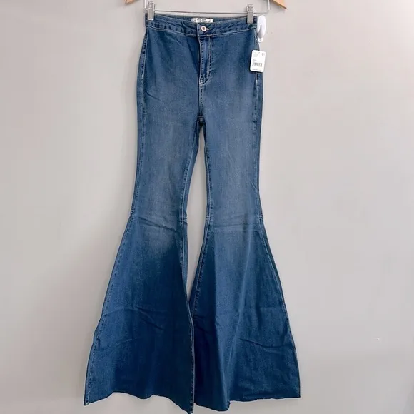 NWT Free people Just Float On Flare western preppy rodeo retro inspired Jeans