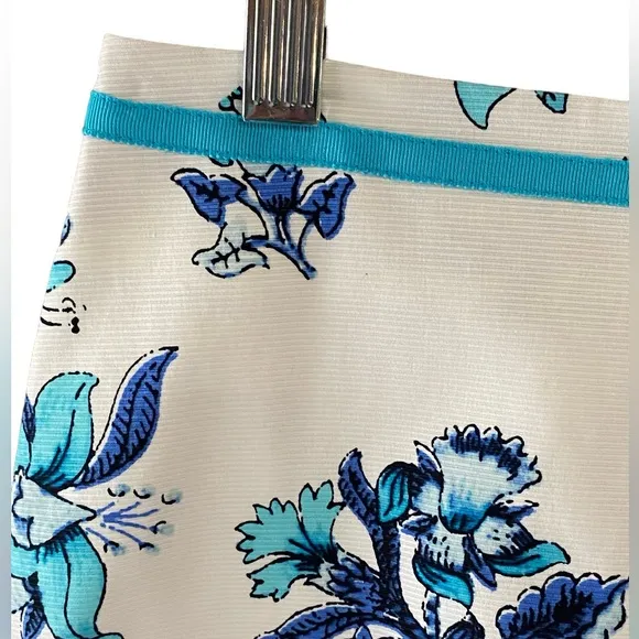 NWT Talbots Blue and White Floral Cotton Canvas Skirt Size 4P