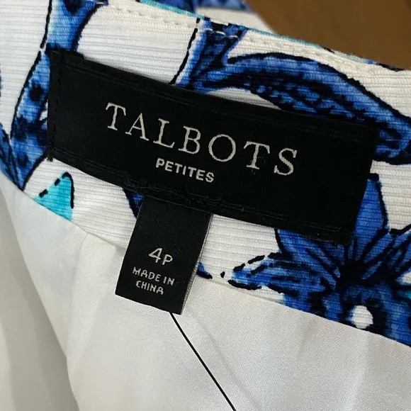 NWT Talbots Blue and White Floral Cotton Canvas Skirt Size 4P