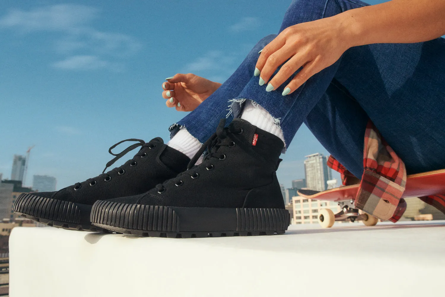 Olivia CVS - Womens Hightop Sneaker