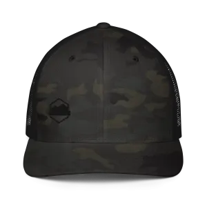 OMO Flexfit® Trucker