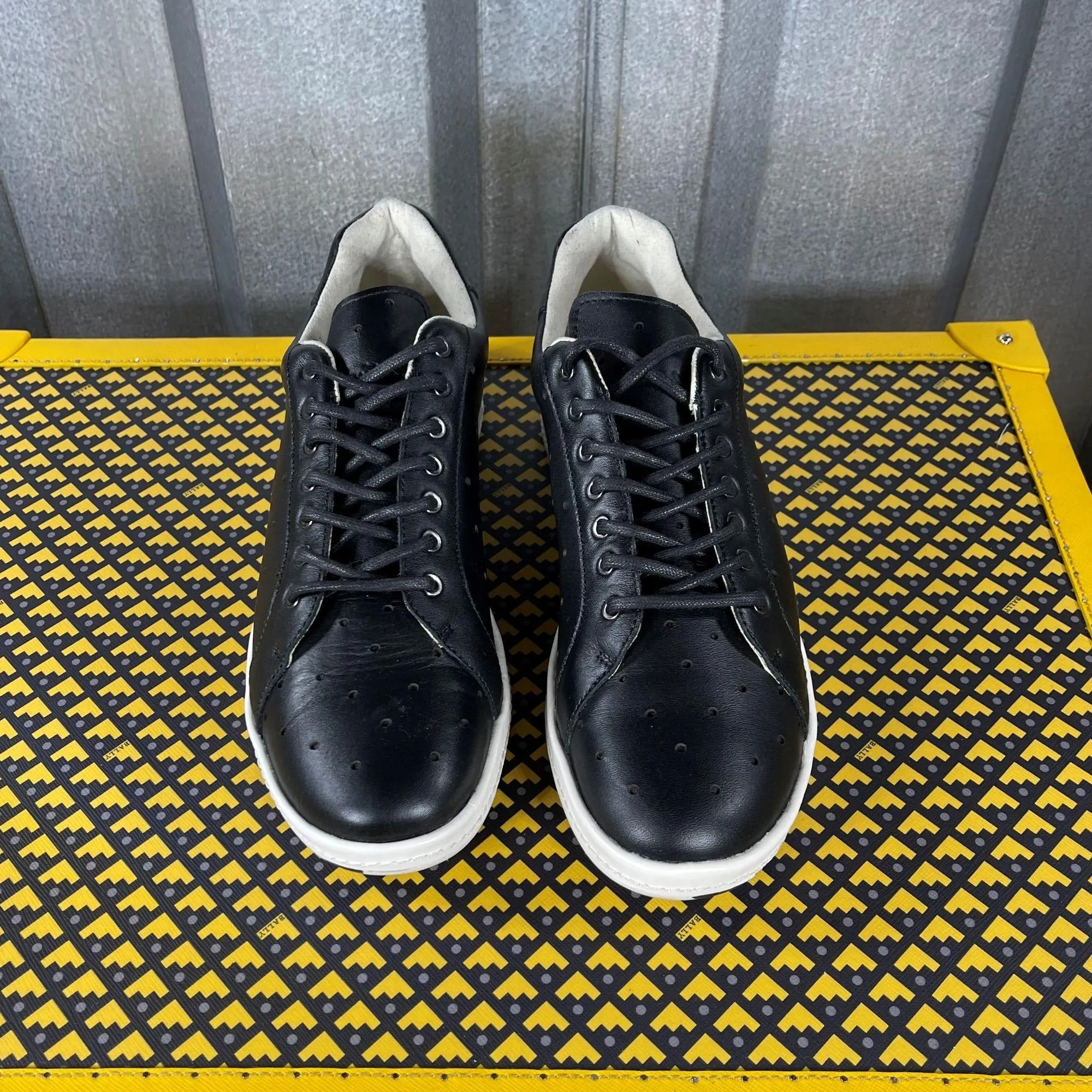 Paul Smith Womens Rabbit Perf Black Leather Low Top Sneakers