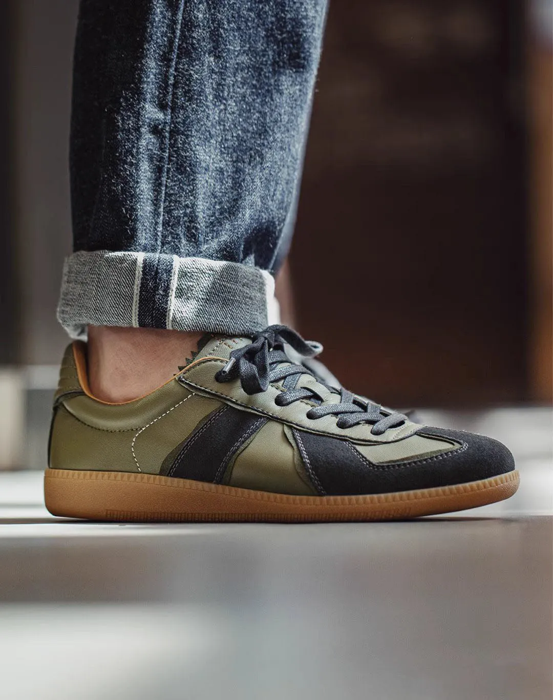 Retro Dexun Low-Cut Olive Green Sheepskin Sports Men's Casual Shoes