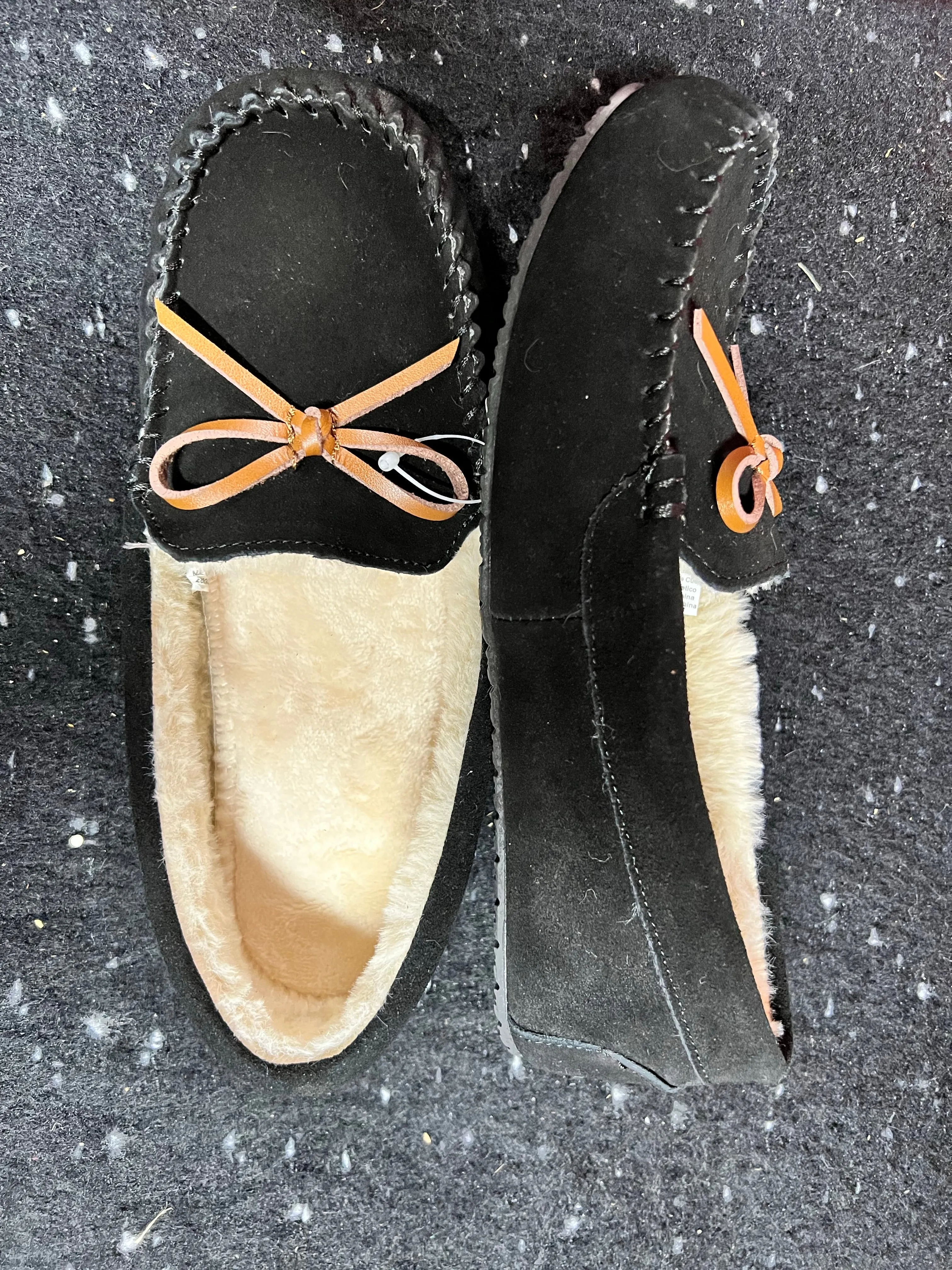 Secret Slippers • Black