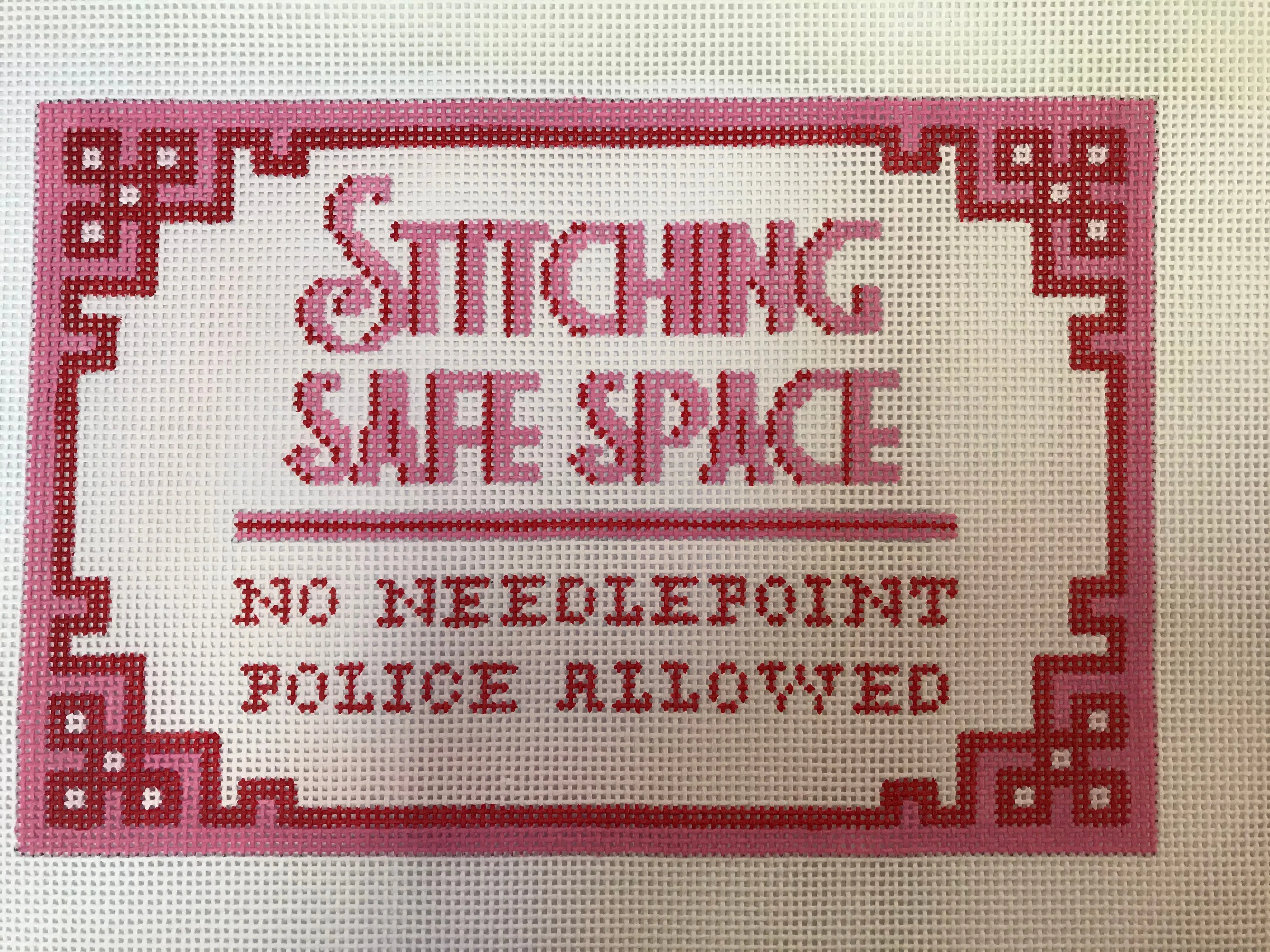 Stitching Safe Space, Pink/Red Small Flat